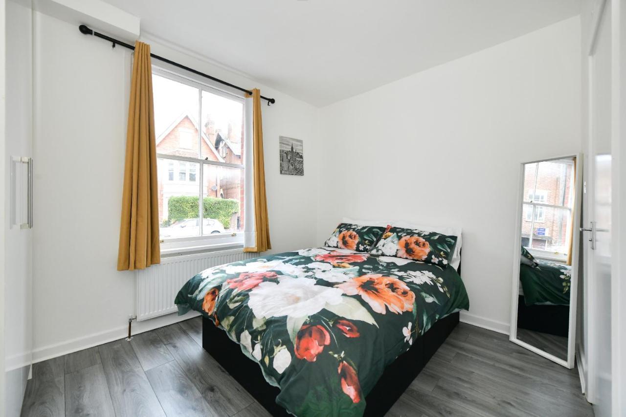 Waylen Street Suites Ρίντινγκ Εξωτερικό φωτογραφία