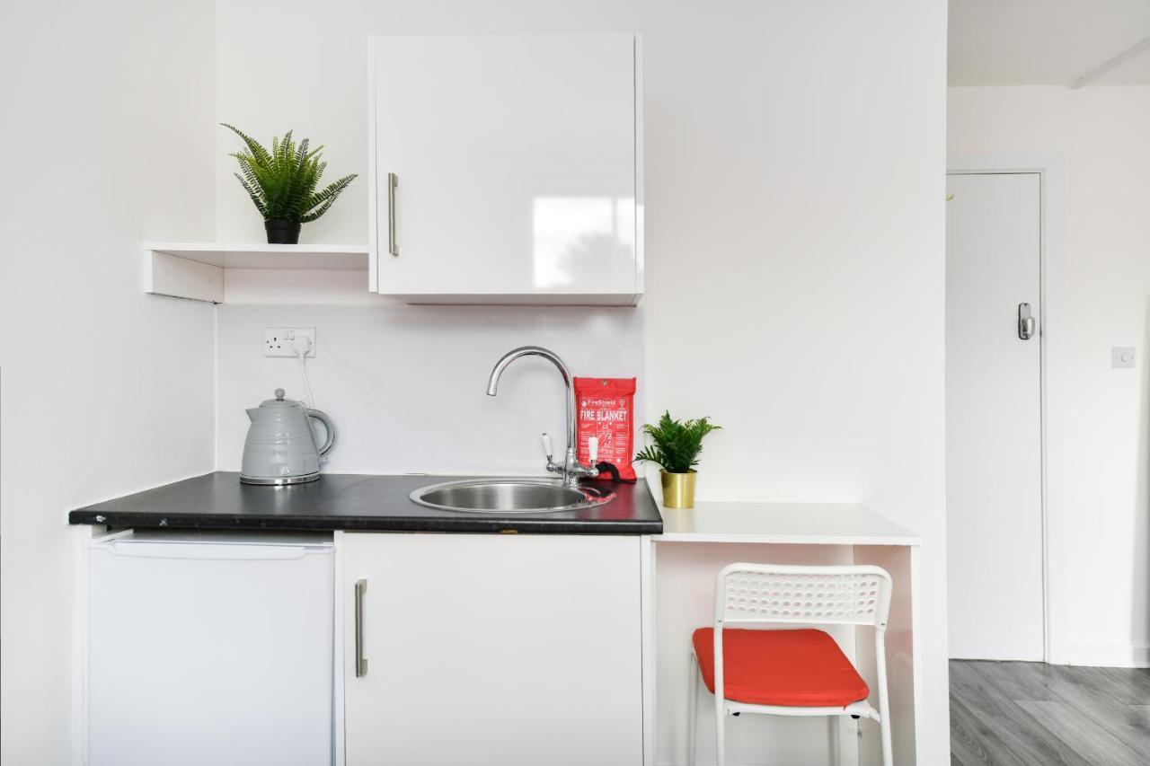 Waylen Street Suites Ρίντινγκ Εξωτερικό φωτογραφία